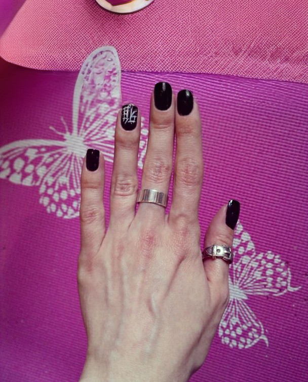 Create meme: dark manicure, dark manicure for short nails, nail design 