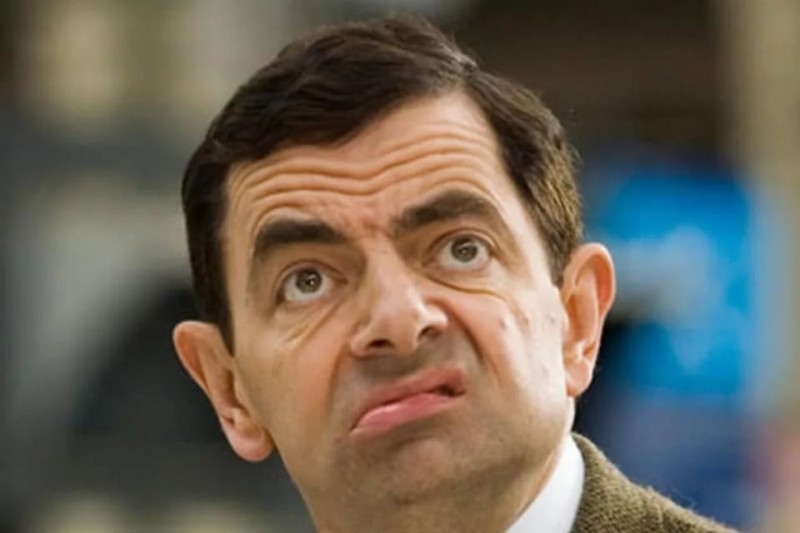 Создать мем: удивление, classic mr bean, роуэн аткинсон мем