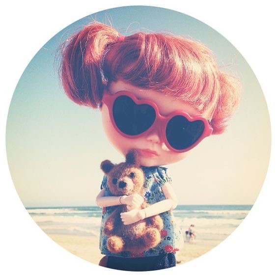 Create meme: doll with glasses, blythe doll, Blythe doll Blythe