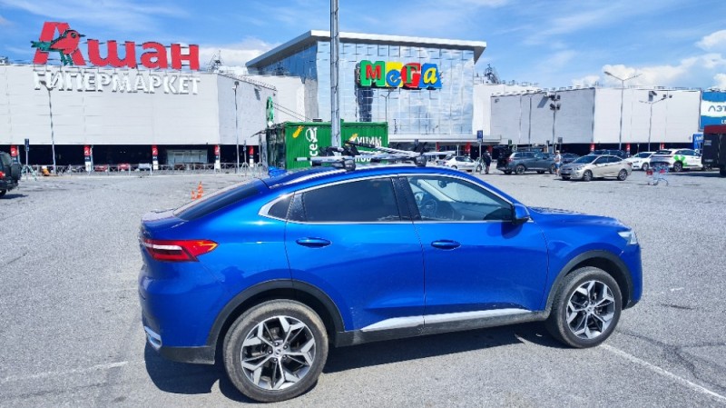 Create meme: haval f 7 x blue, haval f 7, haval f 7 x