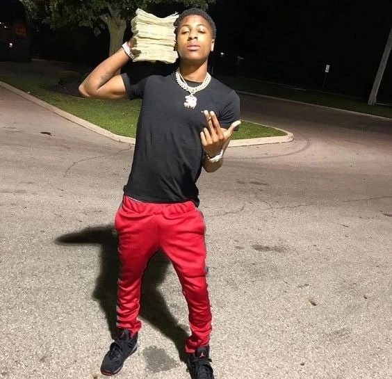 Create meme: youngboy nba rapper, youngboy never broke again, rapper outfits