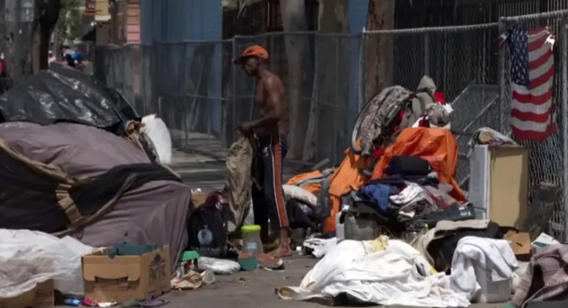 Create meme: Los Angeles bums, impoverished America, Skid Row Los Angeles