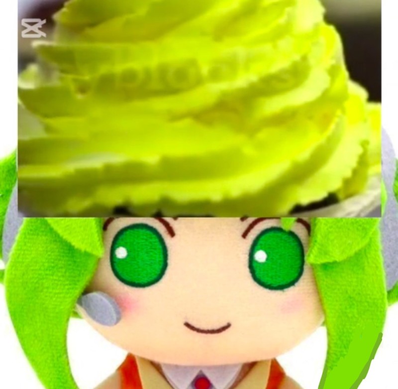 Create meme: Gumi vocaloid, gumi nendoroid, fumofumo touhou plush