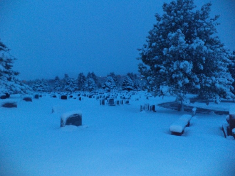 Create meme: city cemetery, darkness, winter cemetery