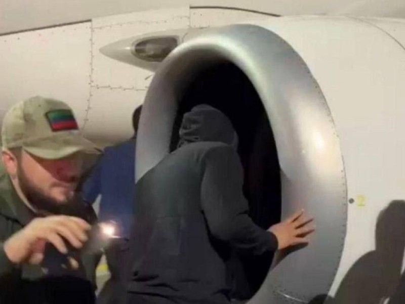 Create meme: Looking for a Jew in an airplane turbine, boarding the plane, Sucked into the plane's engine