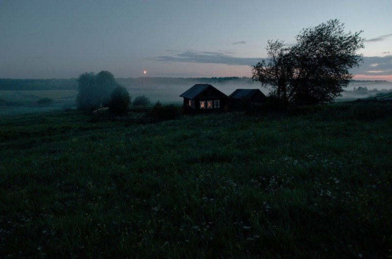 Создать мем: вечерняя деревня, ночь в деревне, летний вечер в деревне