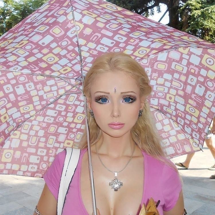 Create meme: Valeria Lukyanova, live barbie, valeria lukyanova barbie doll