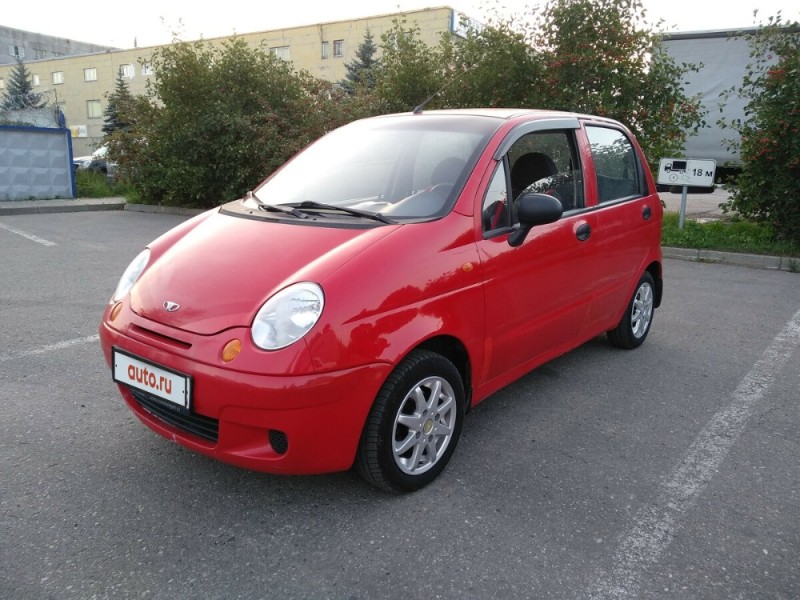 Create meme: daewoo matiz i, red daewoo matiz, daewoo matiz car