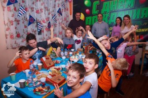 Create meme: School, birthday, children's parties in pizza