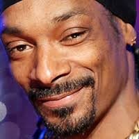 Создать мем: снуп дог в бандане, snoop dogg укуренный, снуп дог улыбка