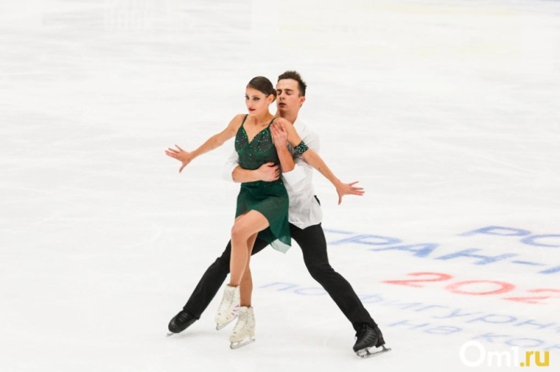 Create meme: figure skating , elizaveta khudaiberdieva and Egor Bazin, Alexandra stepanova and Ivan Bukin