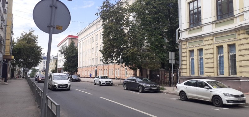 Create meme: street , bolshaya krasnaya 3 kazan, the seminary building in Voronezh